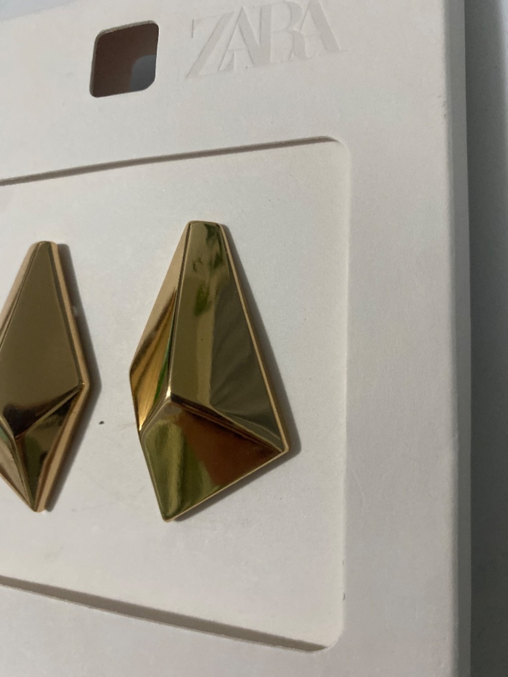 NWT Zara Geometric Raised Golden Earrings - Picture 3 of 6